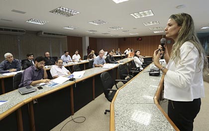 pdaoficinapraticandonegociaçãocoletivaglaucyabragafibra