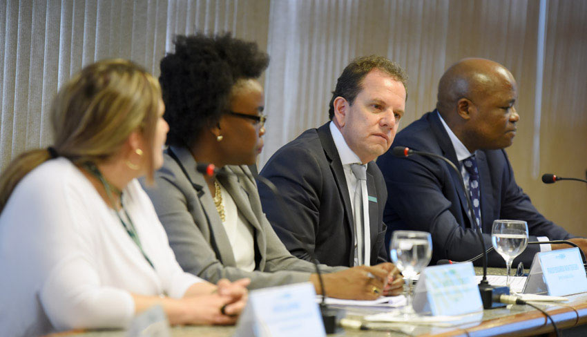 comitiva angolana corpomateria DSC3156