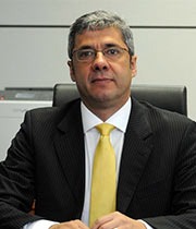 foto secretario wilson cortado