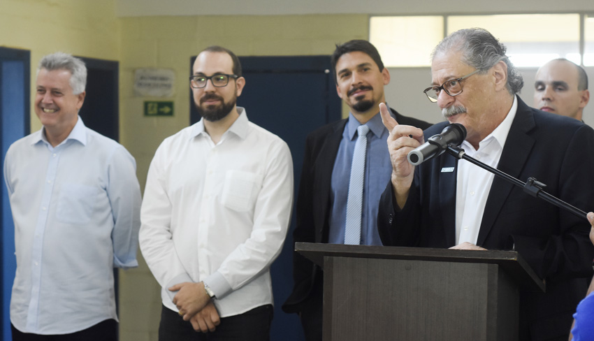 Entrega dos conversores capa site CRI5245