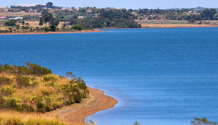 barragem do descoberto corpo materia