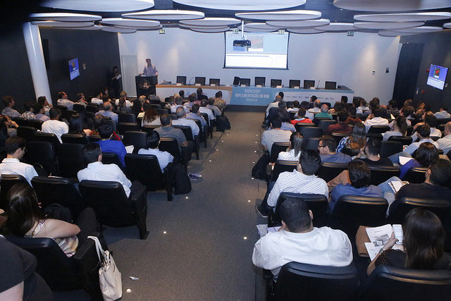 23500673088 f2875c7cd7 z