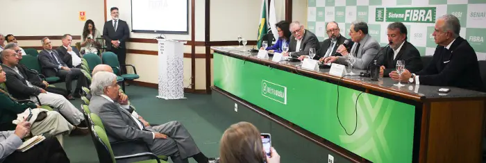 14 06 23NBR17100FotoNilsonCarvalhoFibra 1