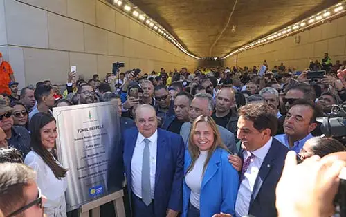 placa tunel rei pele renato alves agencia brasilia 1